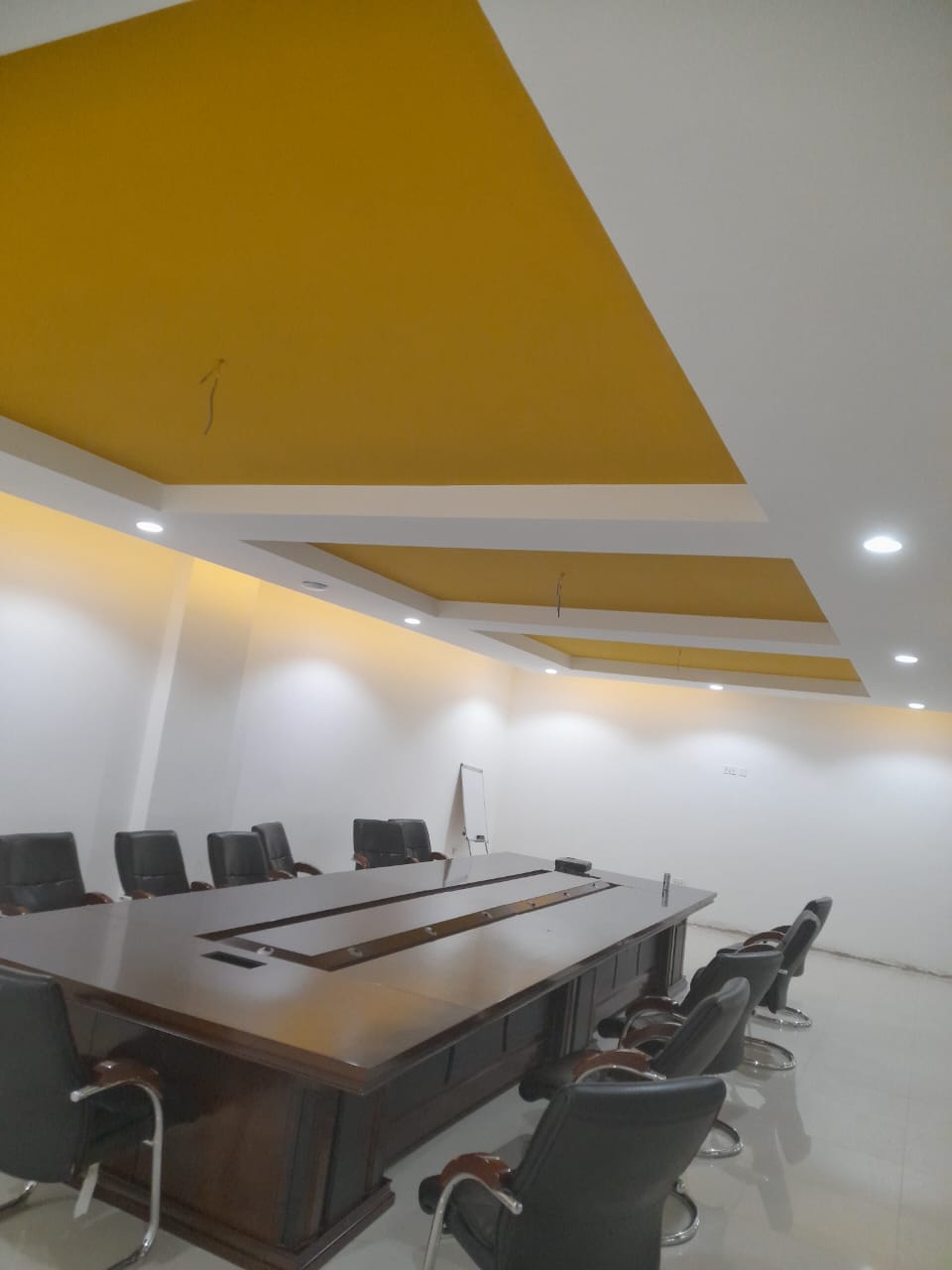 Commercial boardroom design